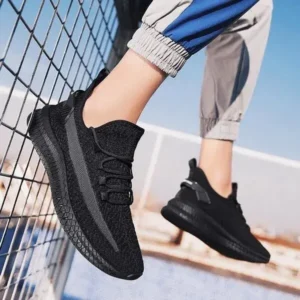 Simkimtim Men Casual Lightweight Breathable Mesh Sneakers