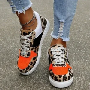 Simkimtim Fashionable Round Toe Lace-Up Sneakers